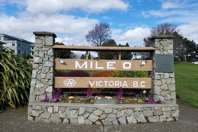 Victoria: Butchart, Mile 0, Harbor 1-Day Tour from Vancouver - Chinatown: A Five-Minute Introduction