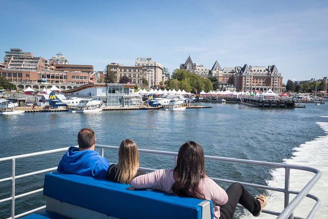 Victoria Half-Day Whale Watching Adventure with Free Photos - Free photos are a real advantage