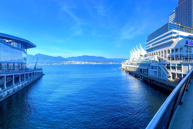 Welcome to Vancouver - Private Tour - Gastown and the Steam Clock: Vancouver’s old downtown