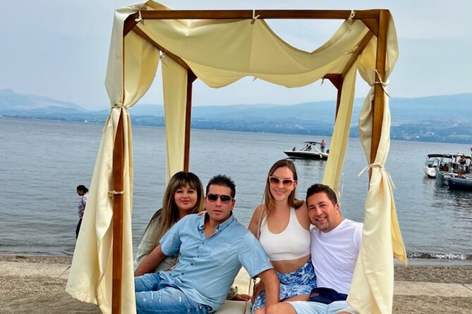 West Kelowna Full Day Wine Tour - Weather, clothing, and practical preparation