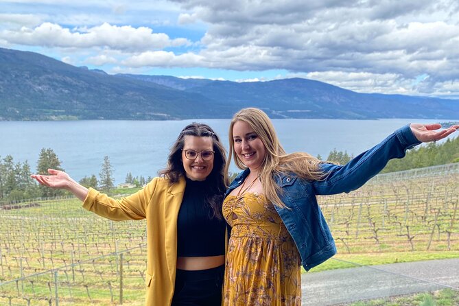 West Kelowna Half-Day Guided Wine Tour With 4 Wineries - A practical half-day in West Kelowna
