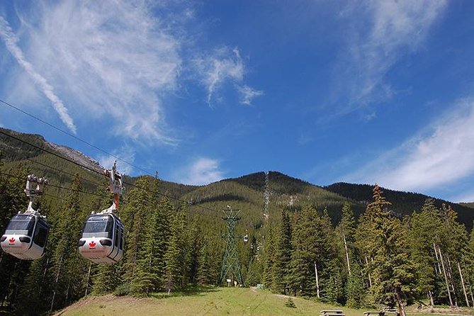 Western Classic - One Way Calgary To Vancouver Rockies Bus Tour - What this Calgary to Vancouver Rockies tour really offers