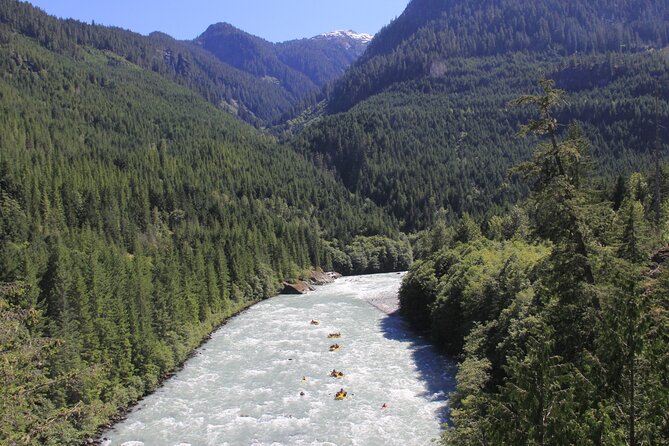 Wet and Wild Elaho Exhilarator Rafting - Wearing the supplied rafting gear
