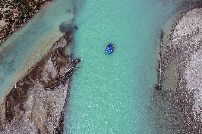 Whitewater Rafting Adventure | Kicking Horse River - Guides Who Keep the Raft Moving