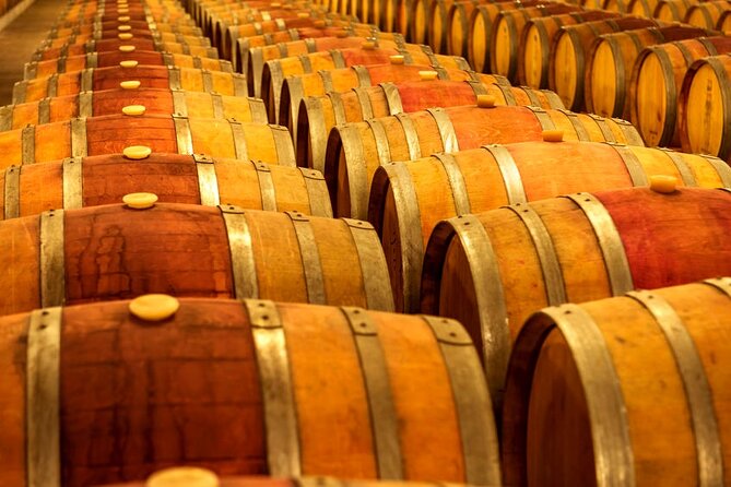 Wine, Cheese, Chocolate 6 Hour Tasting Tour with Lunch - Why this Niagara wine tour works well