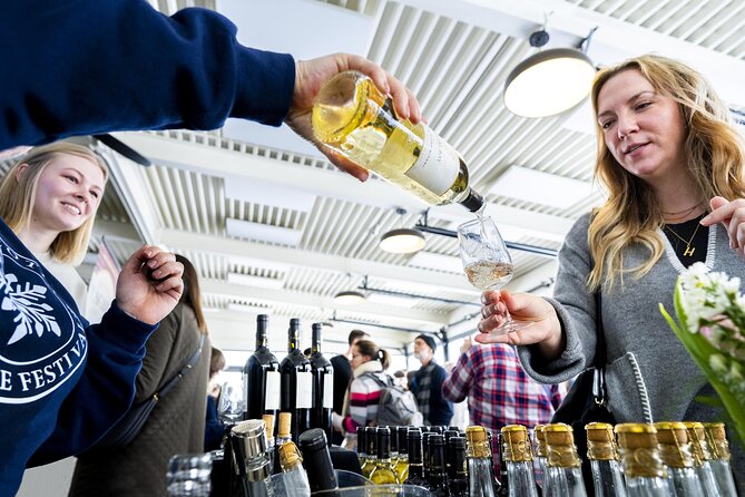 Wine Tour Wolfville Wine Tours in Nova Scotia- 6 Hours - Key points to know before booking